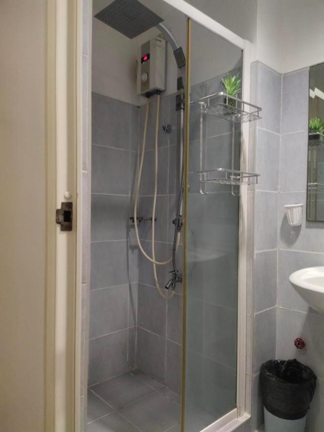 Rhm Sea Residences Condostaycation Moa,Smx Pasay Dış mekan fotoğraf